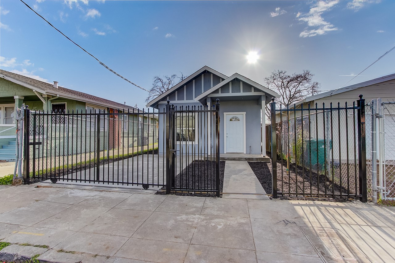 Completed Oakland Cottage exterior
